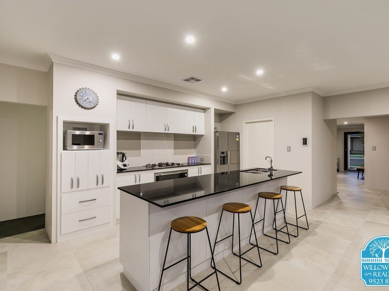 13 Key Avenue, Baldivis, WA 6171