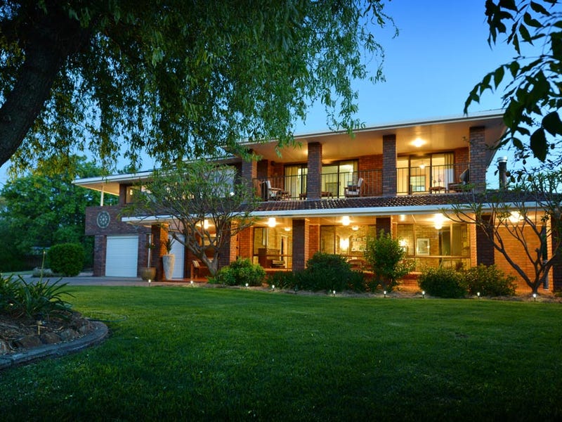 16 LINDEN PLACE, Gunnedah, NSW 2380 Property Details