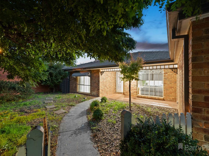 4 Bedroom Houses for Sale in Berwick, VIC 3806