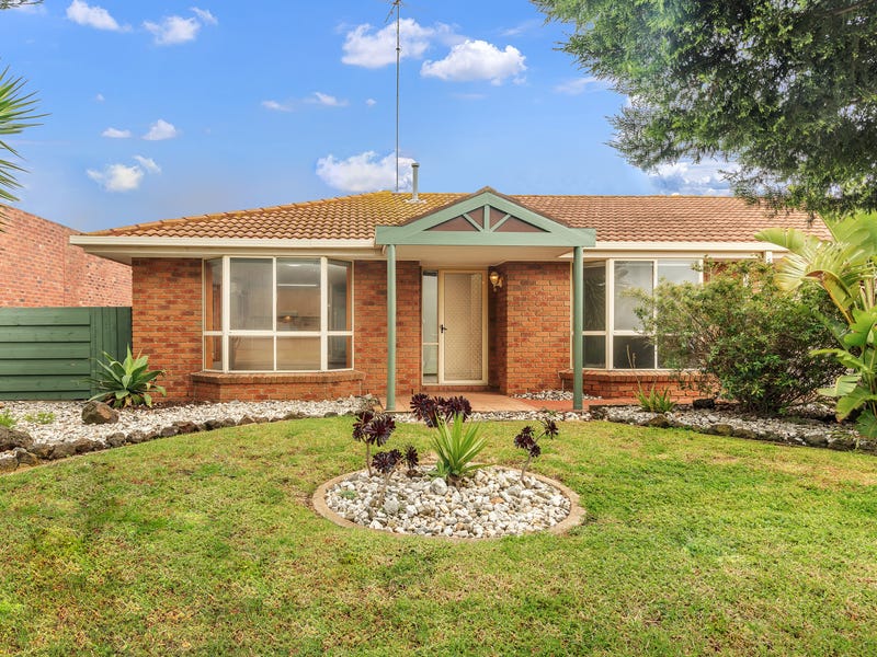 2/11 Coakley Crescent, Lovely Banks, Vic 3213 Unit for Sale