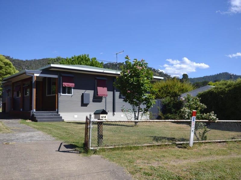 102 Lakeside Avenue, Mount Beauty, VIC 3699