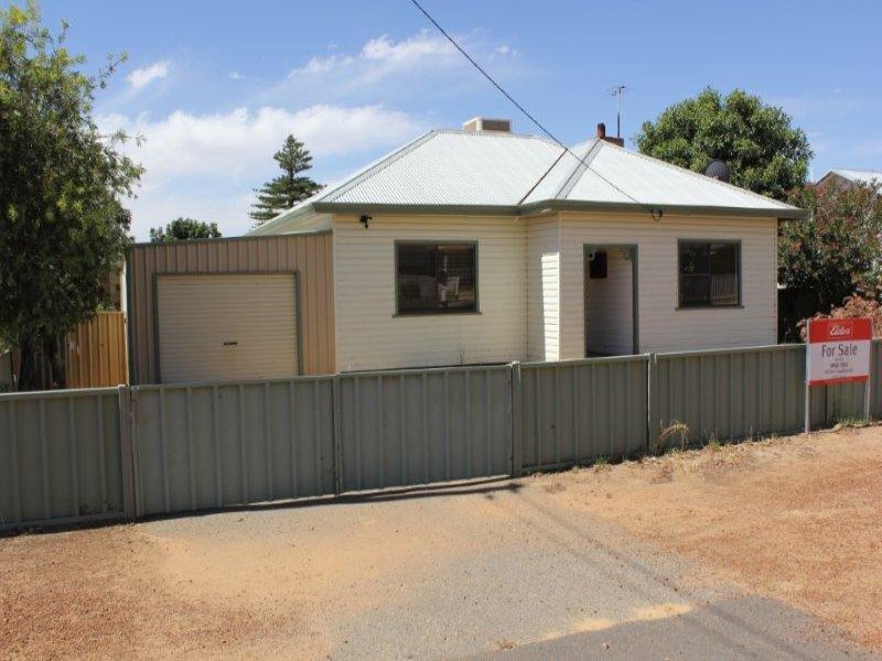 Property 115637351, Merredin, WA 6415 Property Details