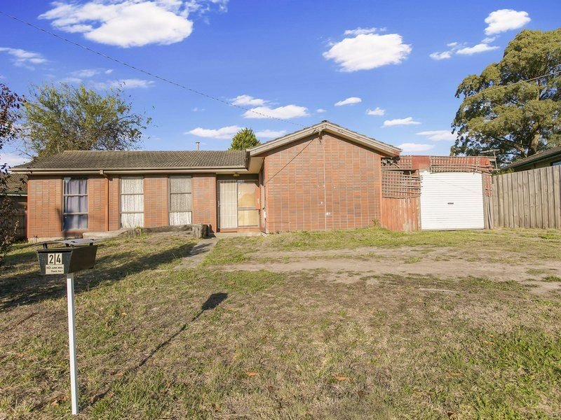 24 Valerie Drive, Cranbourne, VIC 3977