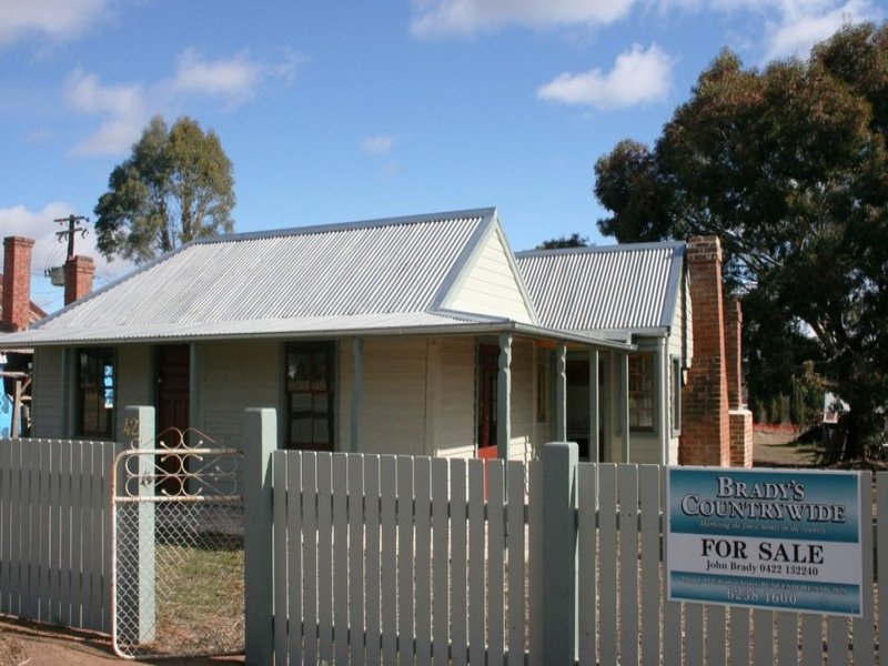 42 Morning, Gundaroo, NSW 2620 Property Details