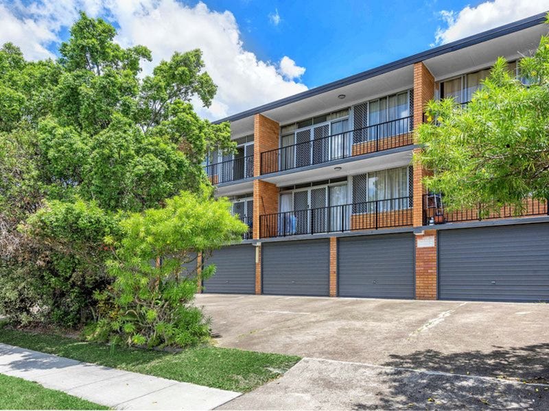 8/15 Castle Street, Kedron, Qld 4031 Property Details