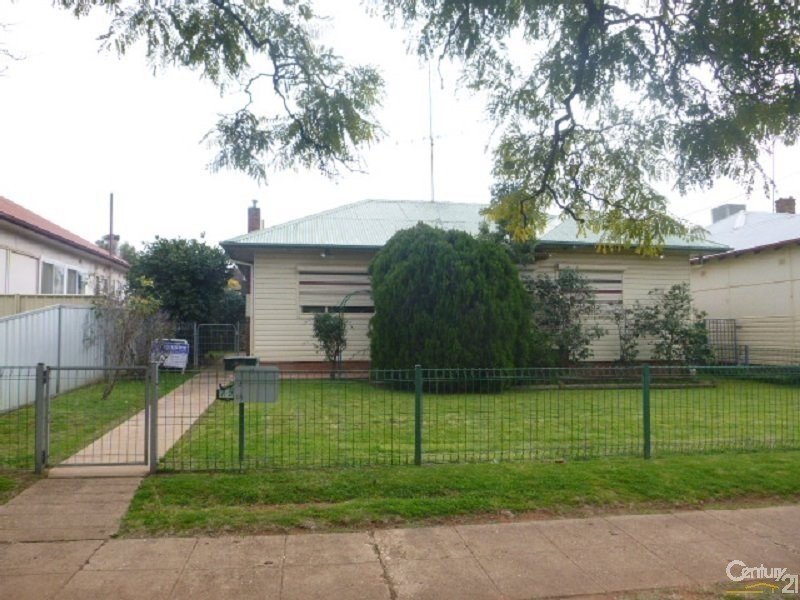 72 Mitchell Street, Parkes, NSW 2870