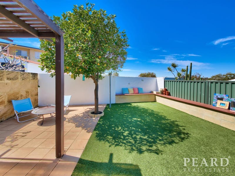 9/70 Stanley Street, Scarborough, WA 6019 Property Details