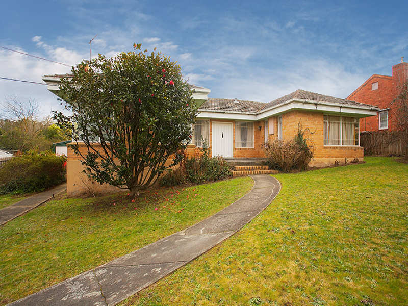 53 Mullum Mullum Road, Ringwood, Vic 3134 Property Details