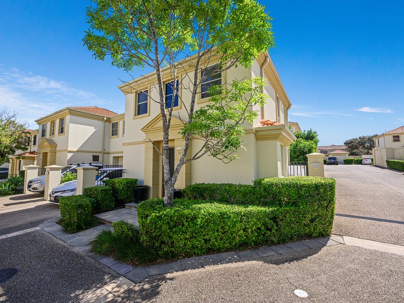 17/99 Heeb Street, Ashmore, Qld 4214 - Property Details