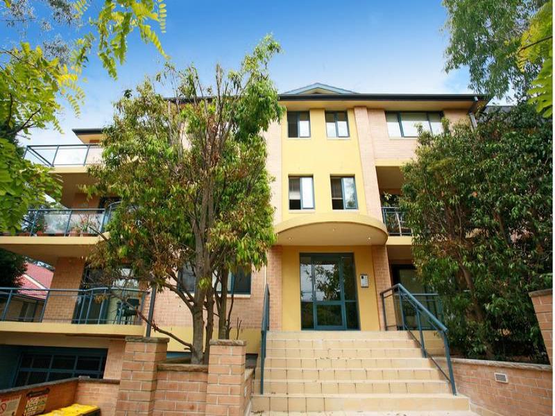 2/13 Beazley Street, Ryde, NSW 2112