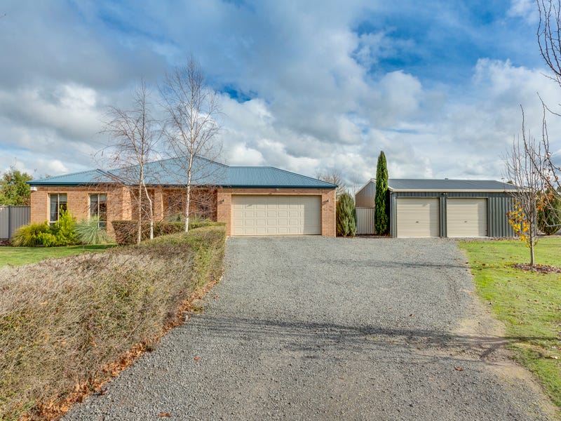 19 Hogan Road, Ballan, Vic 3342 Property Details