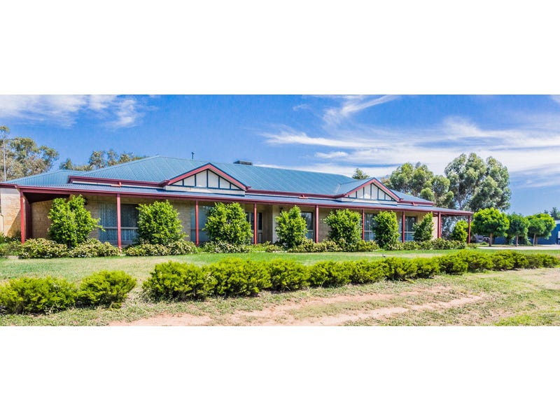 7 Bateman Drive, Echuca, Vic 3564 Property Details