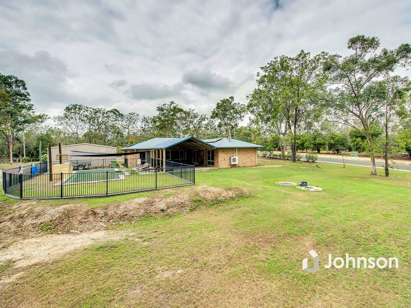 24 Phillip Cres, Barellan Point, QLD 4306