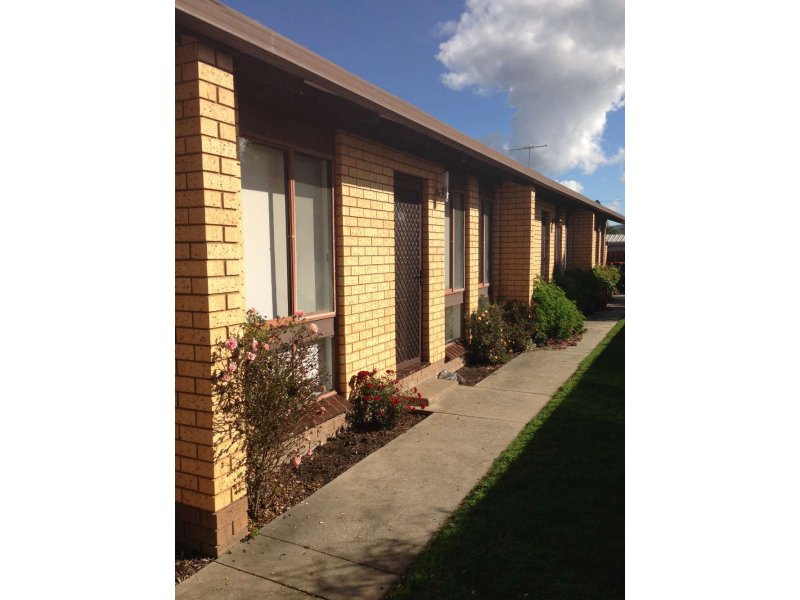 2/635 Storey Street, Lavington, NSW 2641 Property Details