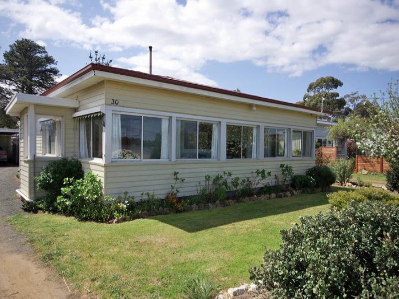 30 Pipe Clay Esplanade, Cremorne, Tas 7024 Property Details