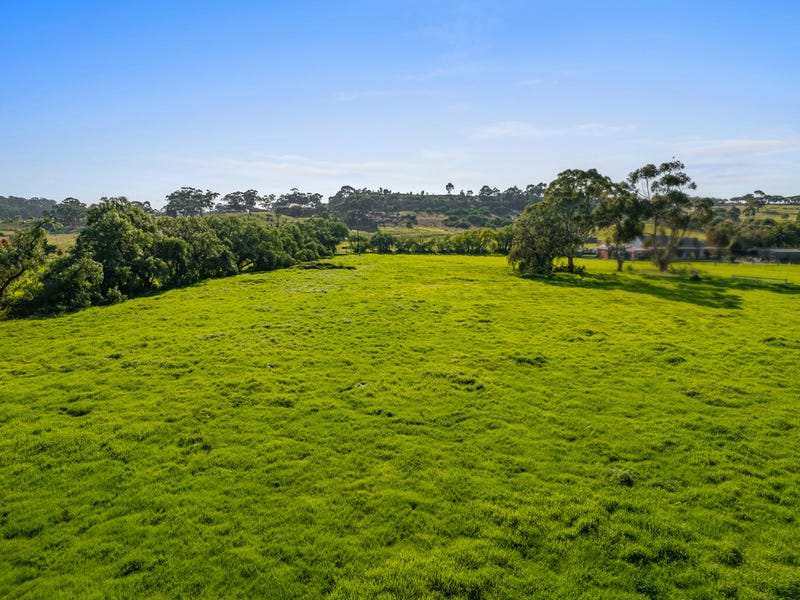 Real Estate & Property for Sale in Myrniong, VIC 3341 (+2 locations) Pg