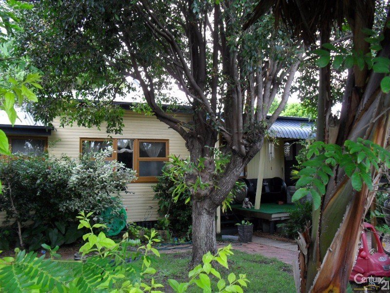 157 Long Street, Point Vernon, QLD 4655