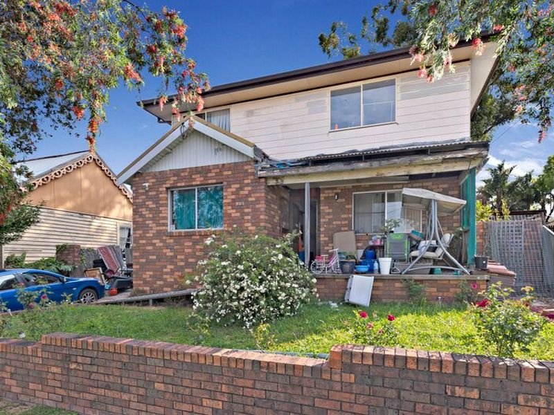 19 Allen Street, Canterbury, NSW 2193 Property Details