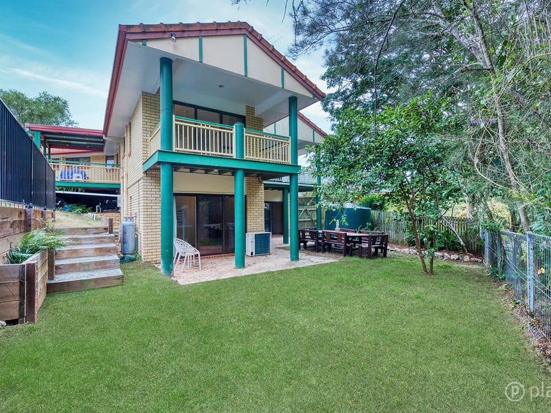 86 Greenford Street, Chapel Hill, QLD 4069
