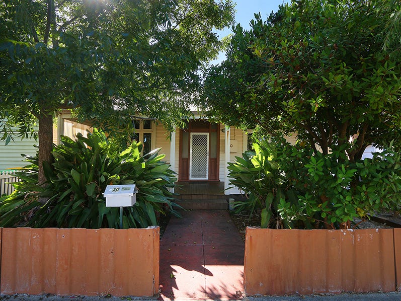 30 York Street, Beaconsfield, WA 6162