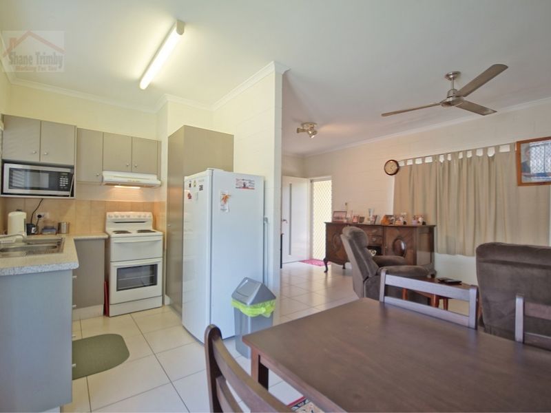 14 Nesbit Street, Whitfield, QLD 4870