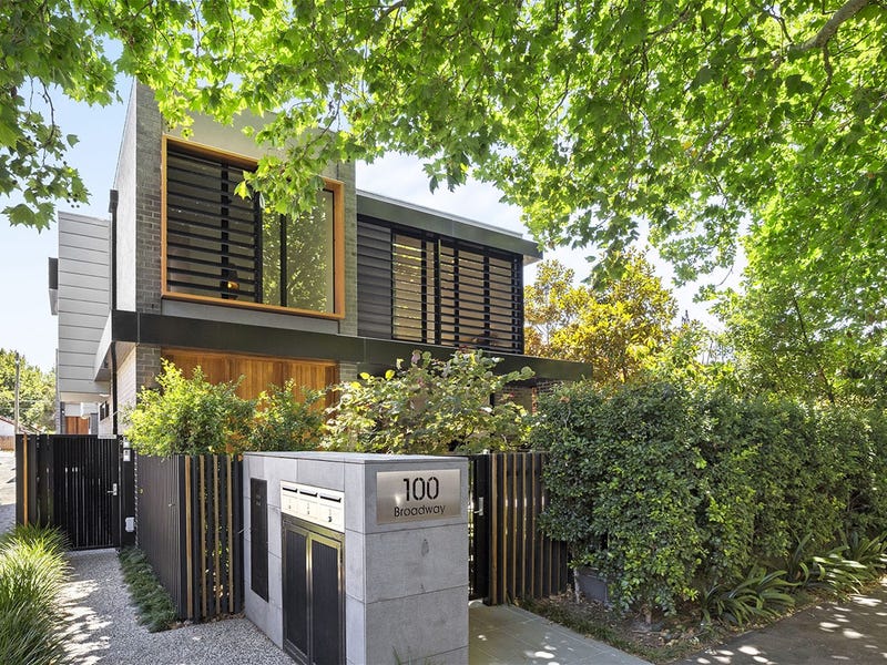 1/100 Broadway, Elwood, Vic 3184