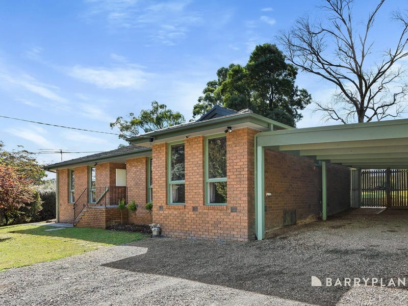 11 Mayview Drive, Monbulk, Vic 3793 Property Details