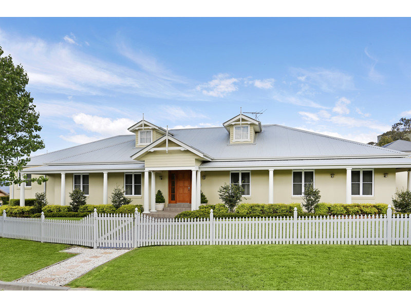 36 Bridgewater Boulevard, Camden Park, NSW 2570