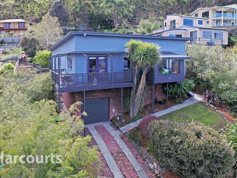122 Waverley Street, Bellerive, Tas 7018 Property Details