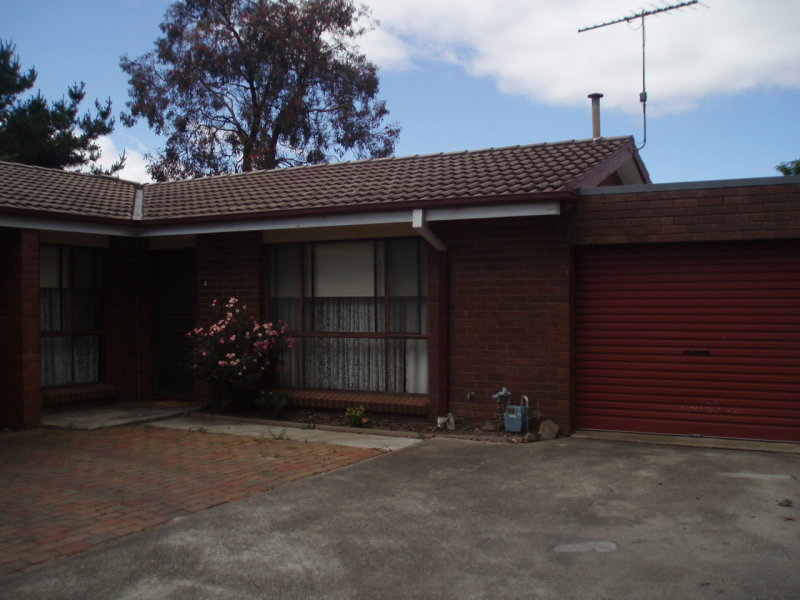 4/77 Simpson Street, Ballan, Vic 3342