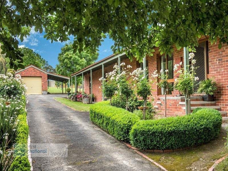 64 Hyne Street, Lilydale, Vic 3140 Property Details