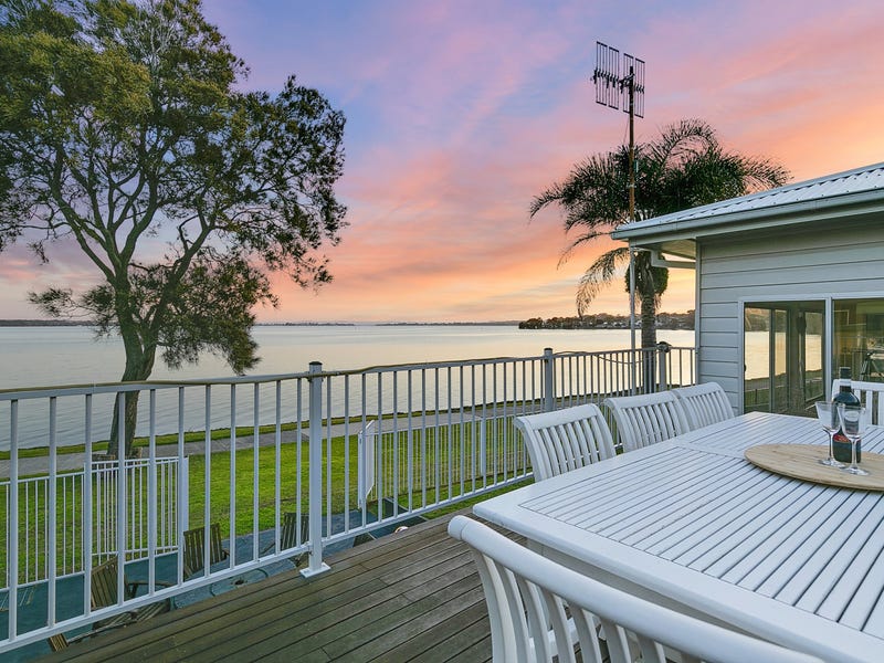 154 Scenic Drive, Budgewoi, NSW 2262 Property Details