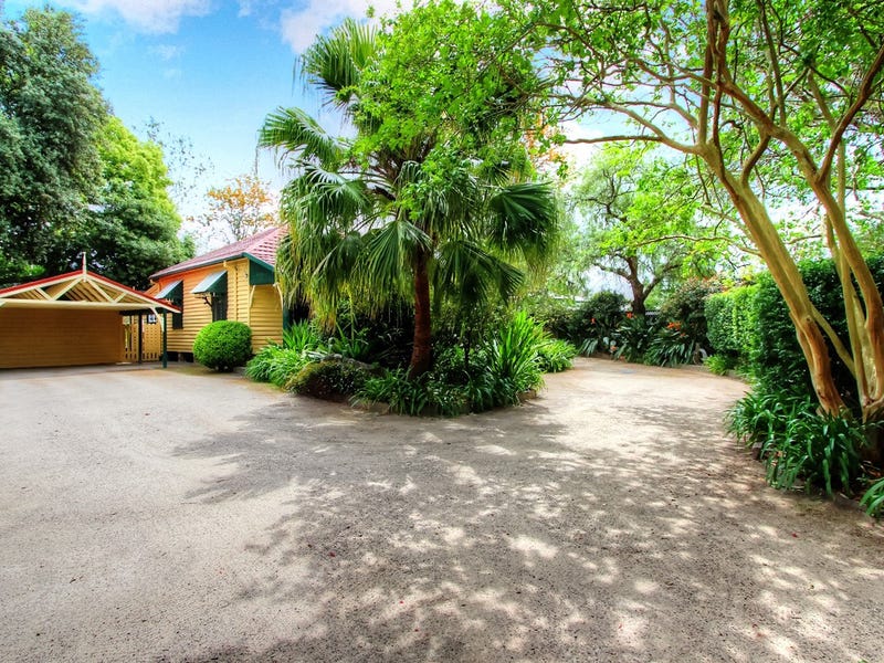 671 Freemans Drive, Cooranbong, NSW 2265 Property Details