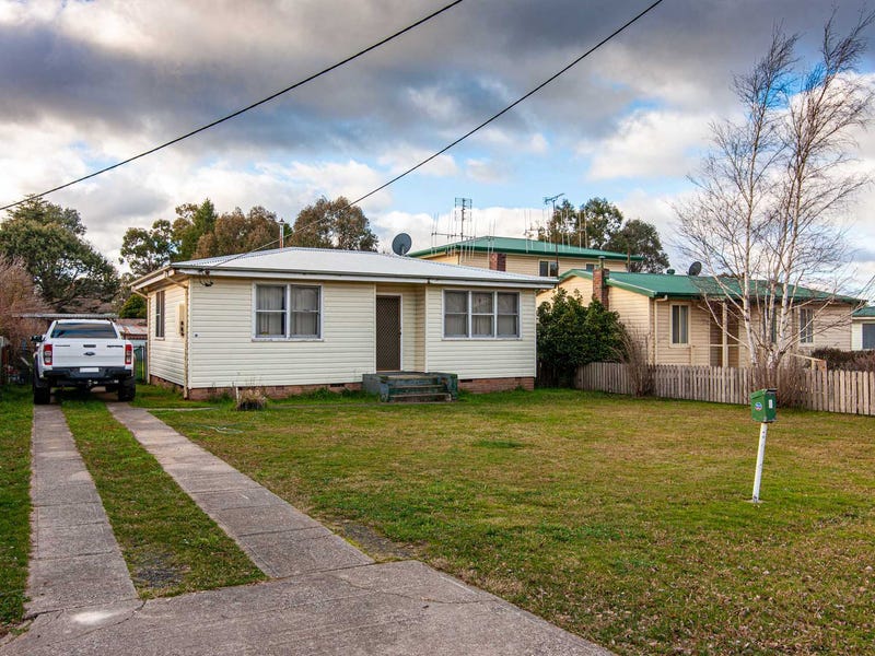 5 Brooklands Street, Crookwell, NSW 2583 Property Details