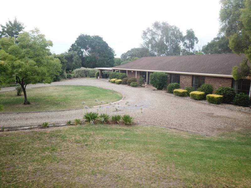 65 Waldara Drive, Wangaratta, Vic 3677 Property Details