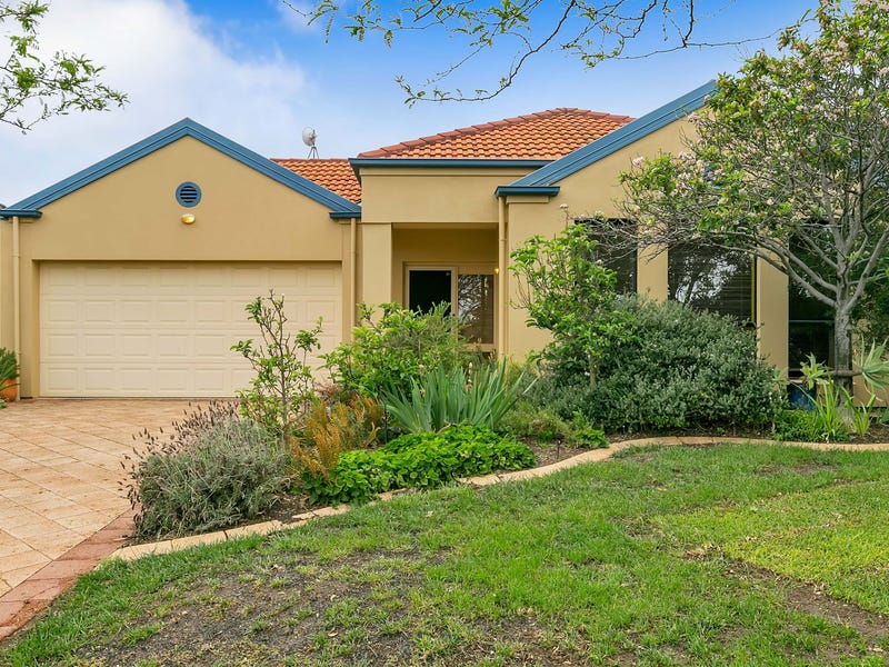 17 Willowood Court, Mawson Lakes, SA 5095