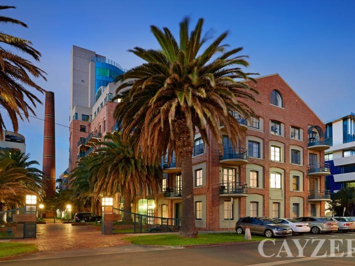 18/9 Beach Street, Port Melbourne, VIC 3207