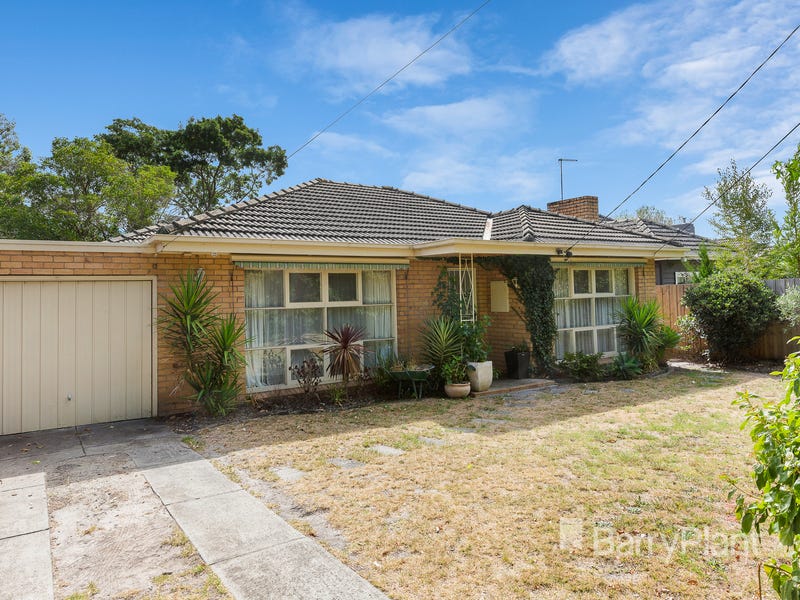 10 Lawrey Street, Frankston, Vic 3199 House for Sale