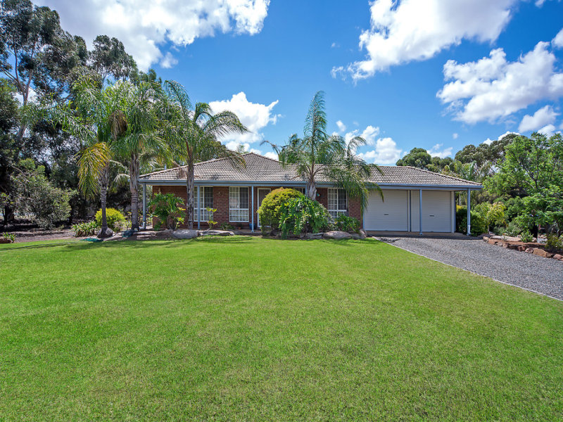 1 Lionel Road, Lewiston, SA 5501 Property Details