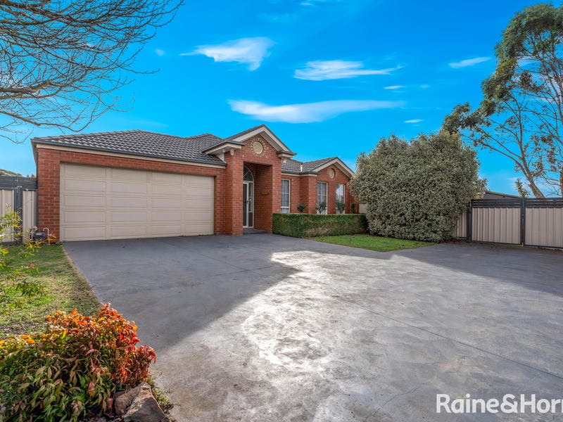 3 Sullivan Court, Romsey, Vic 3434 House for Sale