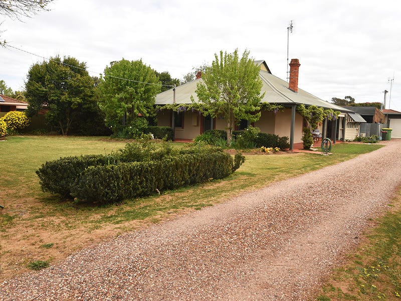 5860 Lake Road, Kyabram, Vic 3620 Property Details