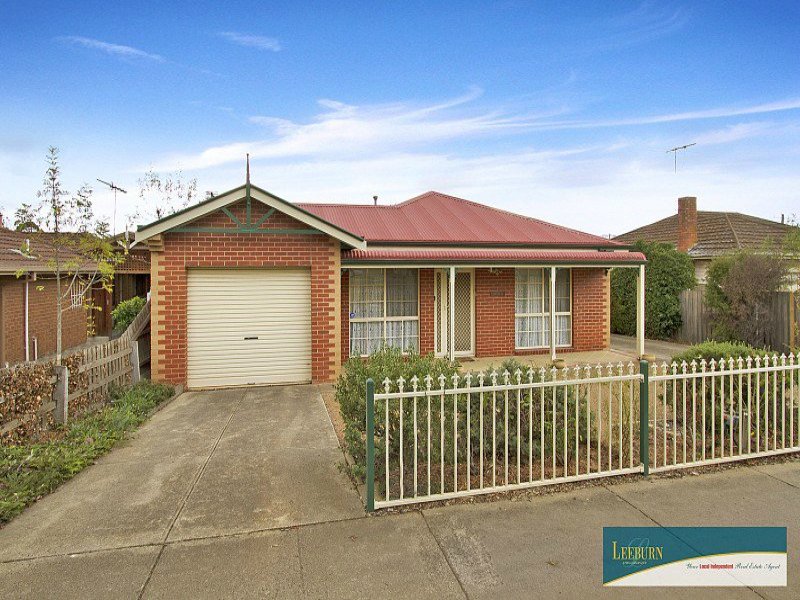 Unit 1, 186 O'Shanassy Street, Sunbury, Vic 3429 Property Details