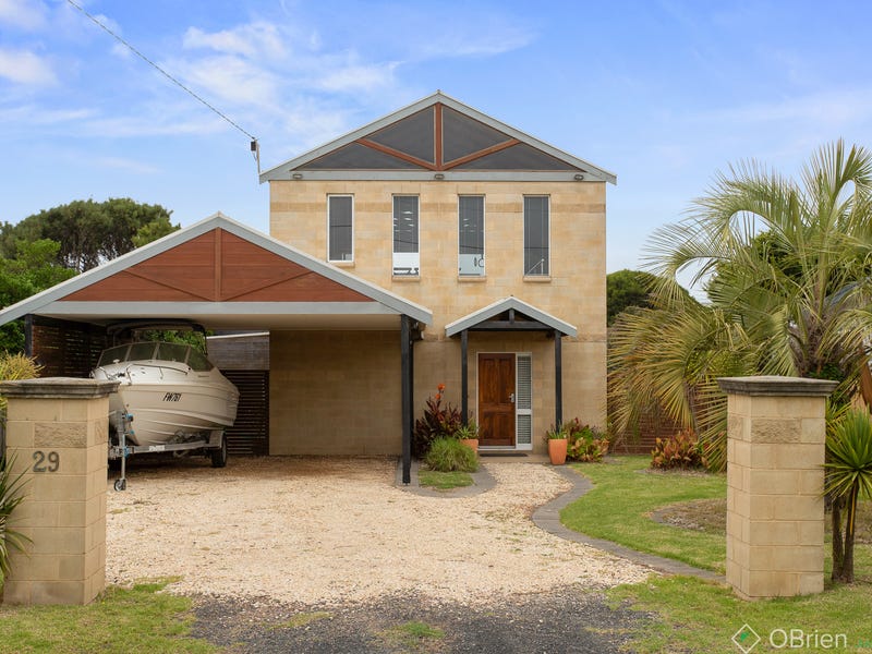 29 Dover Street, Sunderland Bay, VIC 3922