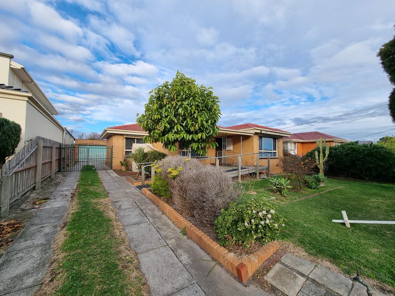 8 Worsley Avenue, Clayton South, VIC 3169