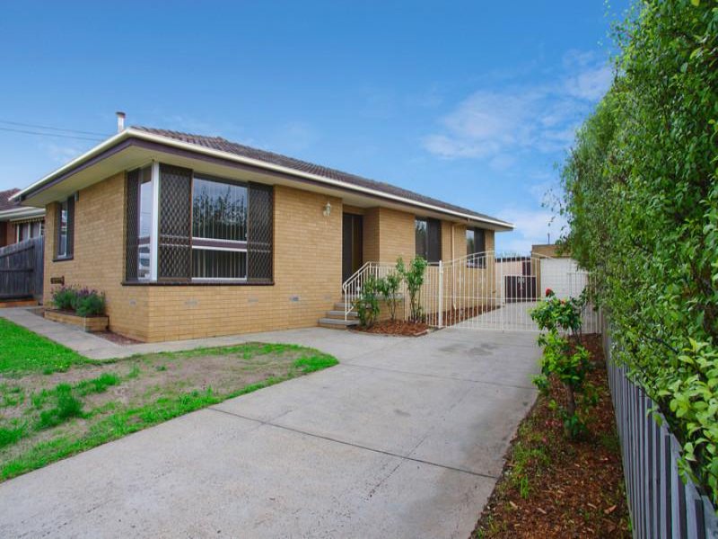 90 Burdoo Drive, Grovedale, Vic 3216 Property Details