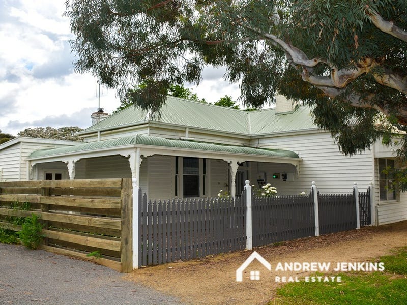 19 Beek St, Katamatite, Vic 3649 Property Details