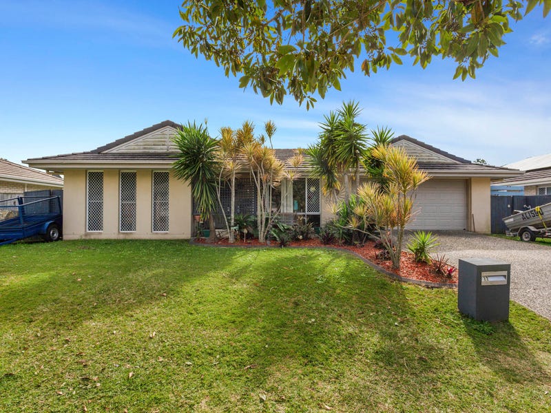 12 Adam Street, Beachmere, Qld 4510 Property Details