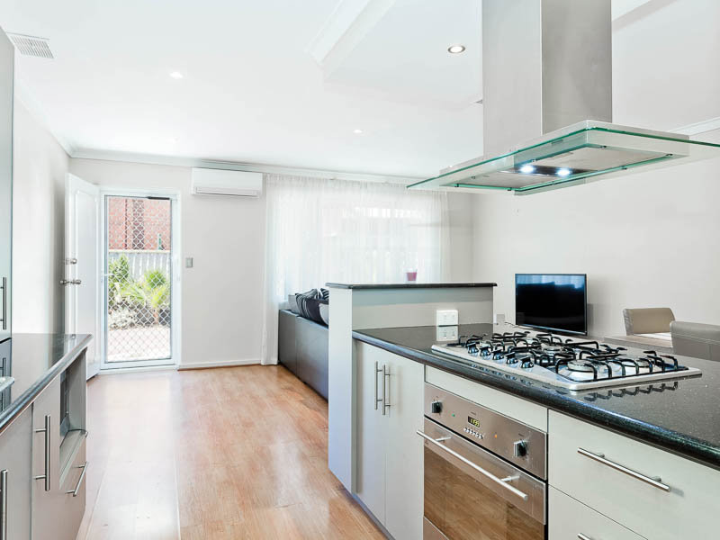 4/181 Eighth Avenue, Inglewood, WA 6052 Property Details