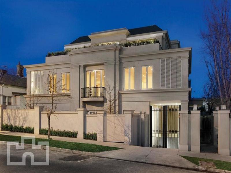 FL 2 5/82 Mathoura Road, Toorak, VIC 3142