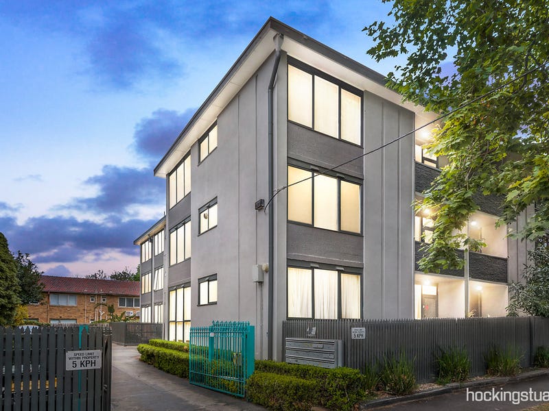 4/17 Dickens Street, Elwood, Vic 3184 Property Details